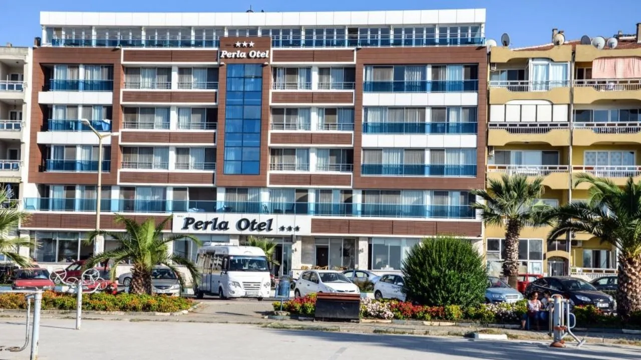 Perla Hotel
